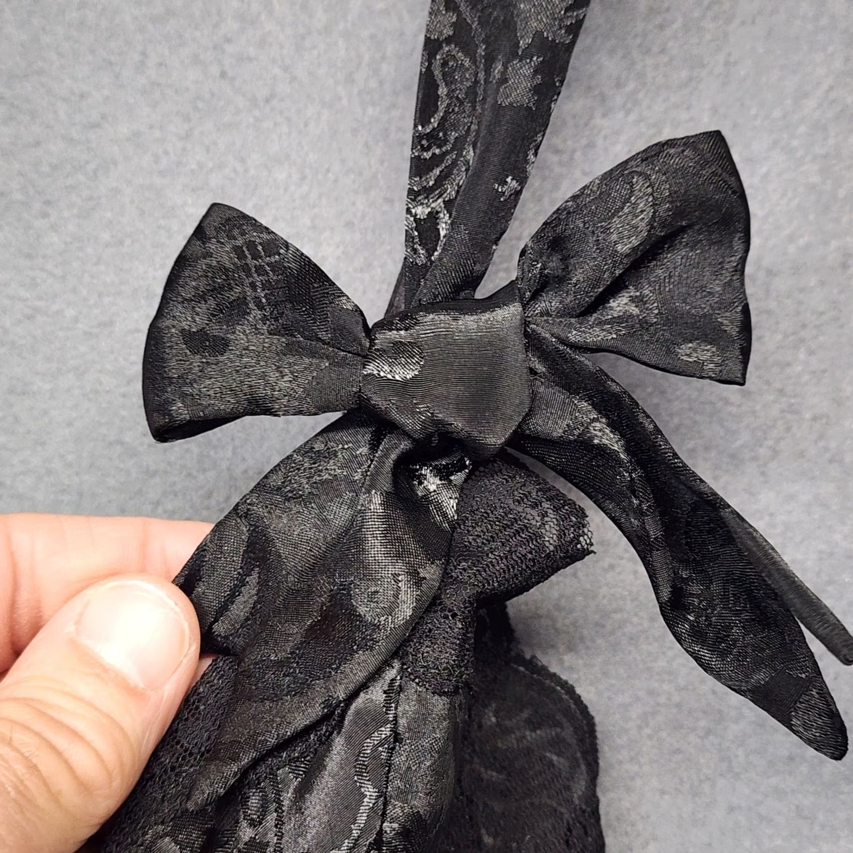 Victoria's Secret VINTAGE Victoria's Secret Black Lace Teddy Bodysuit Satin Floral Lingerie Medium Womens M Size M / US 6-8 / IT 42-44 - 7 Thumbnail