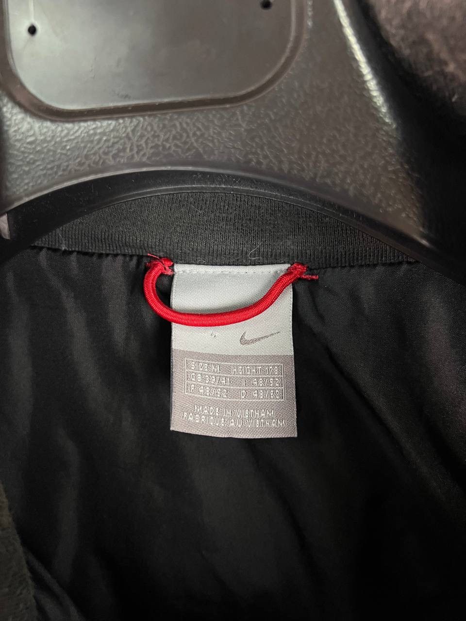 Nike Nike vintage down vest size M Size US M / EU 48-50 / 2 - 3 Thumbnail