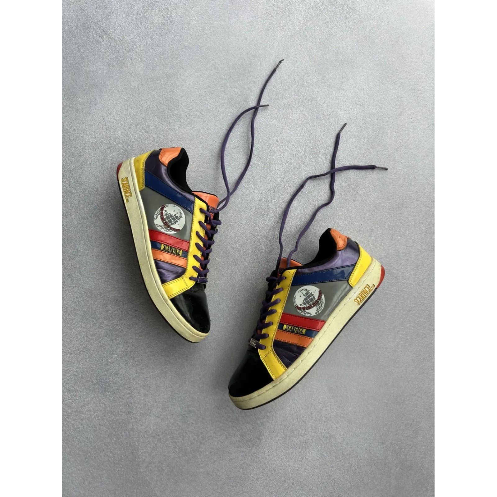 Universal Studios Universal Studios Scarface The World Is Yours Men's Shoes Size US 10 / EU 43 - 1 Thumbnail
