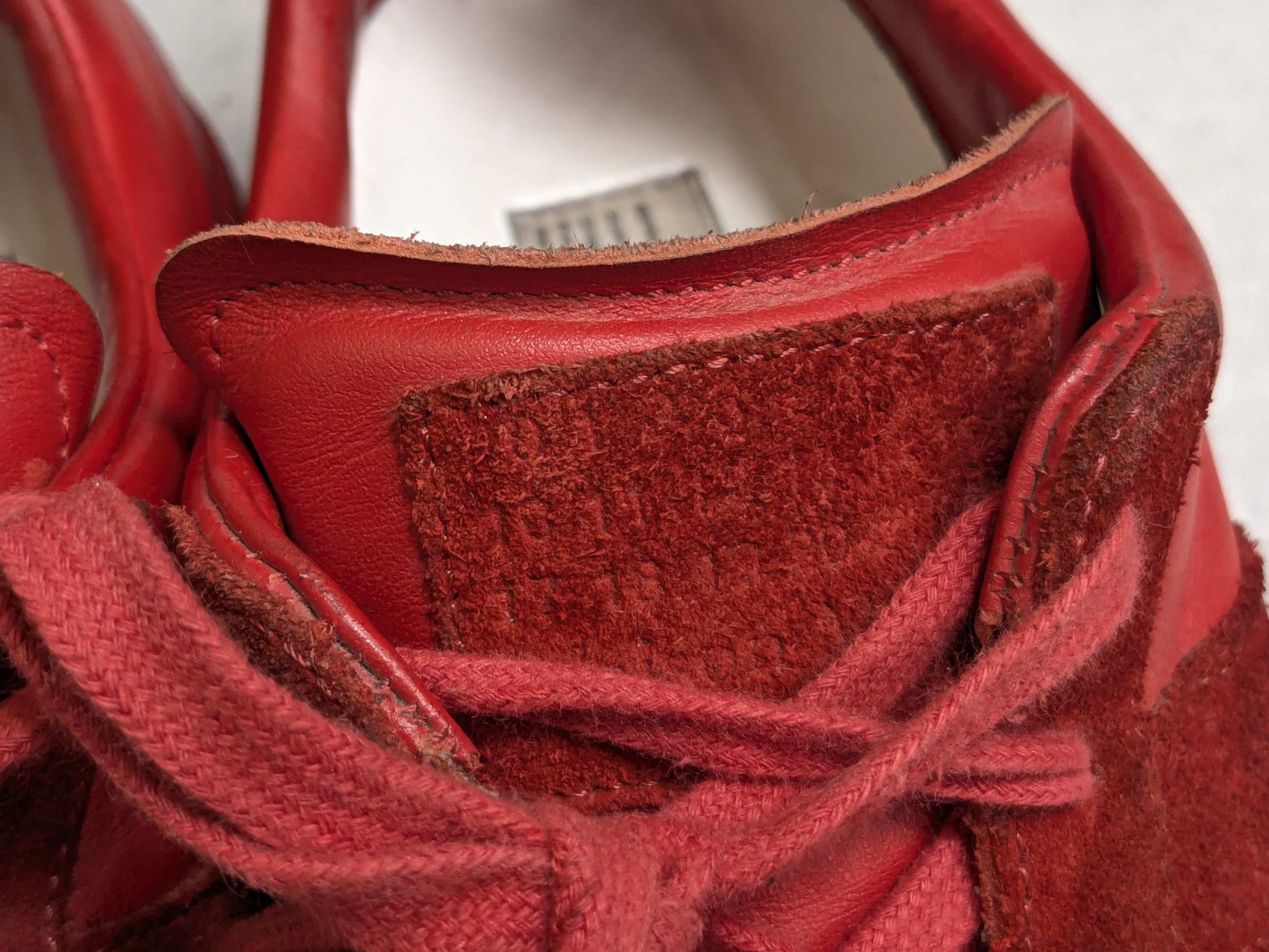 Maison Margiela Maison Margiela Replica GAT Red 10.5 43.5 Low Tops Size US 10.5 / EU 43-44 - 8 Thumbnail