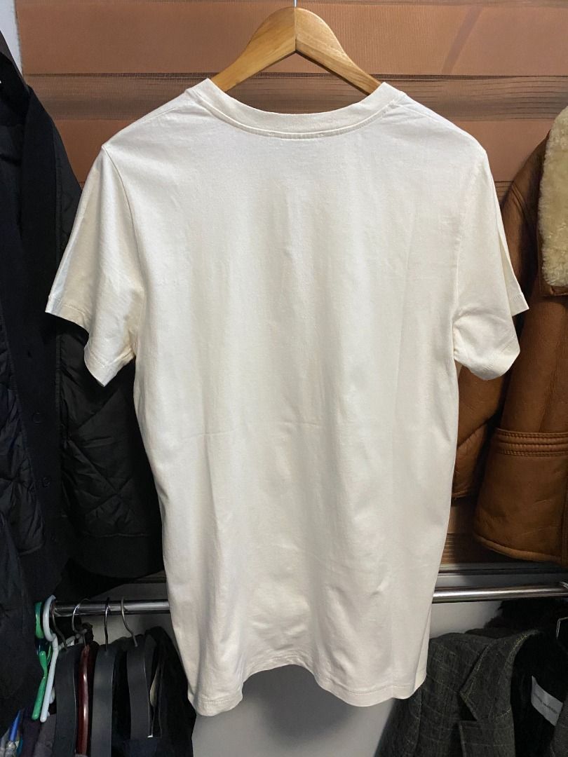Helmut Lang embroidered logo T-shirt L Size US L / EU 52-54 / 3 - 6 Thumbnail