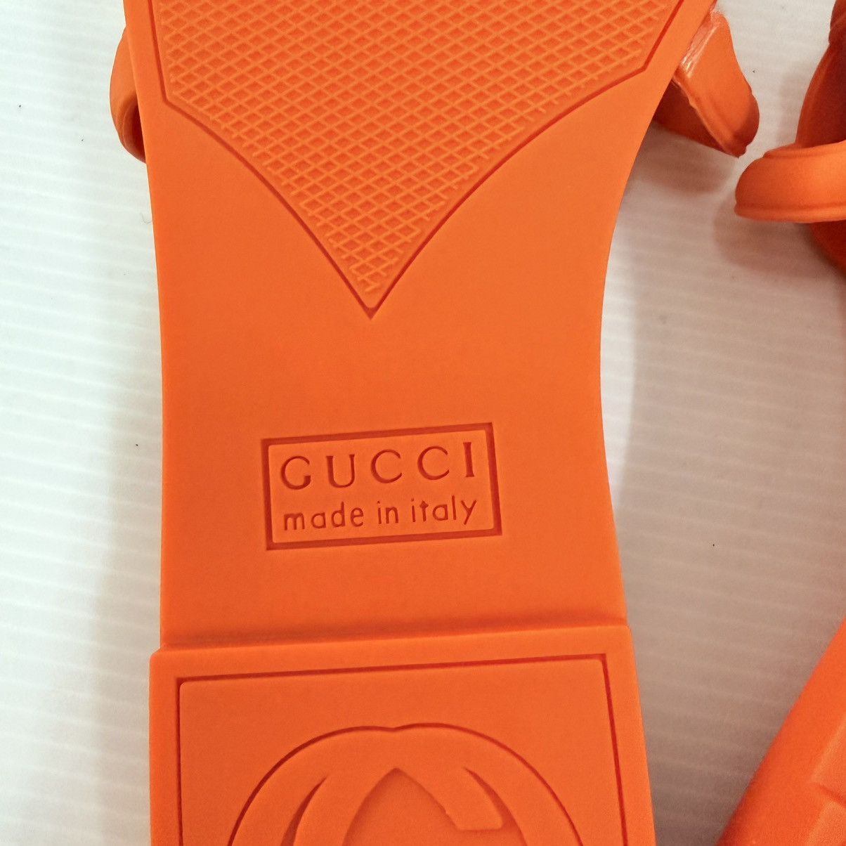 Gucci Gucci Rubber Interlocking G Slide Sandals Persimmon Orange Size US 8 / IT 38 - 5 Thumbnail
