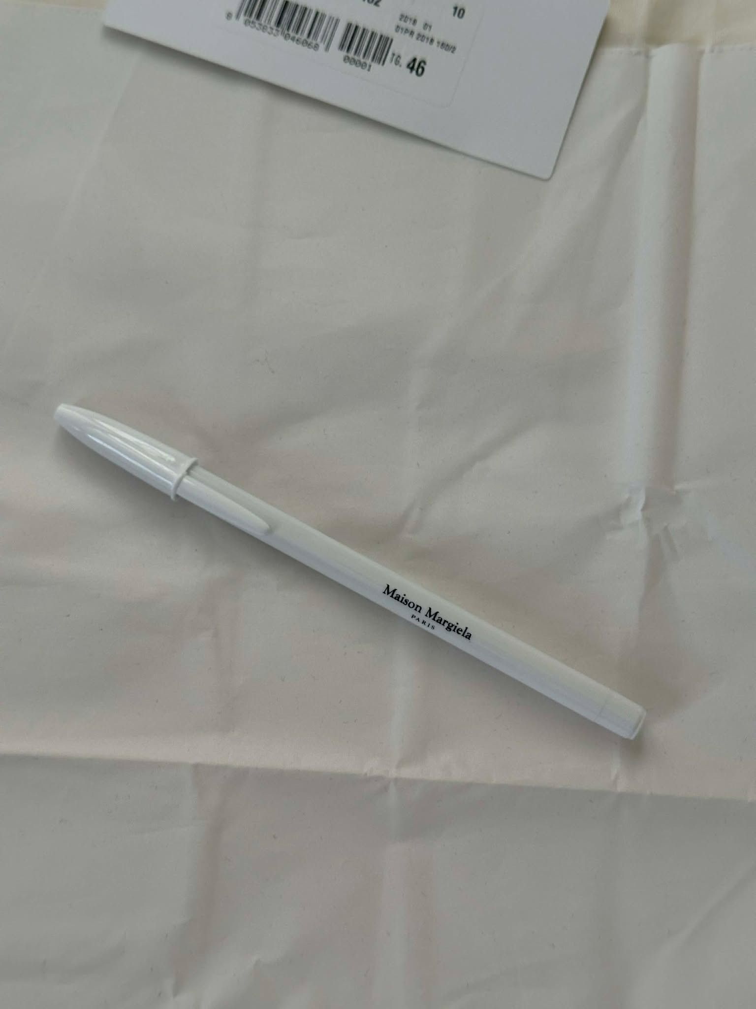 Maison Margiela MM6 Maison Margiela blank canvas tee Size US S / EU 44-46 / 1 - 10 Thumbnail