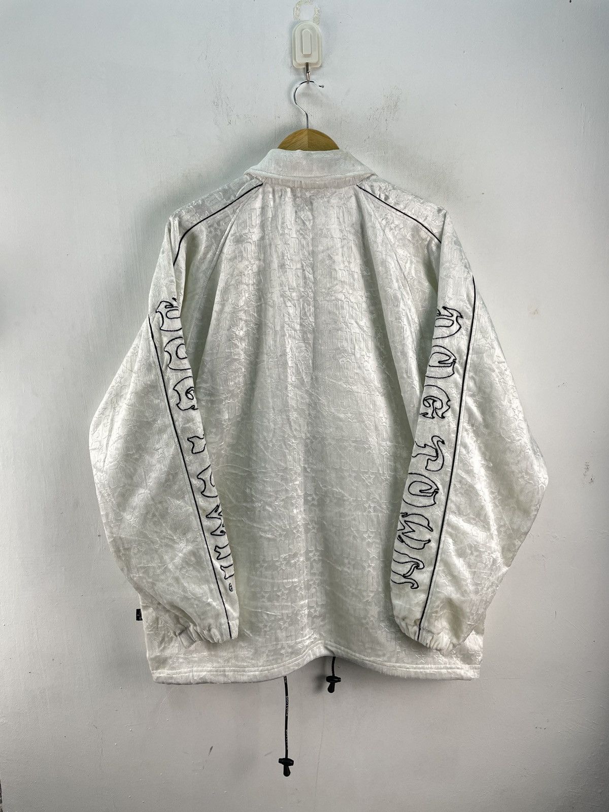 Dogtown × Vintage Vintage Dogtown Velvet Jacket AOP Spellout Baggy Size US XL / EU 56 / 4 - 10 Thumbnail