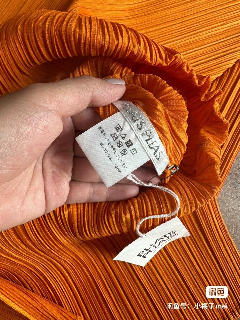 Other Issey Miyake Orange pleated skirt Size L / US 10 / IT 46 - 2 Thumbnail