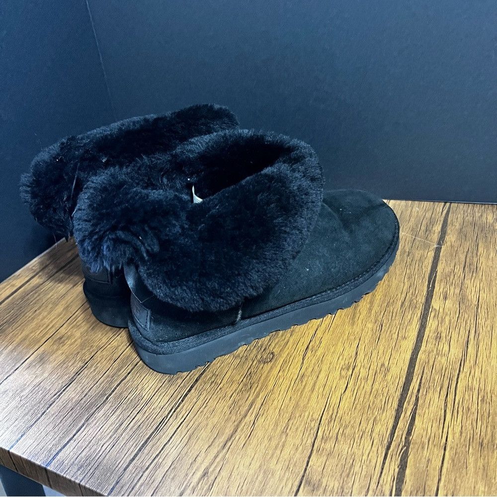 Ugg Ugg Classic Mini Fluff Suede Sheepskin Cuff Boots With Bow Size US 8 / IT 38 - 4 Thumbnail