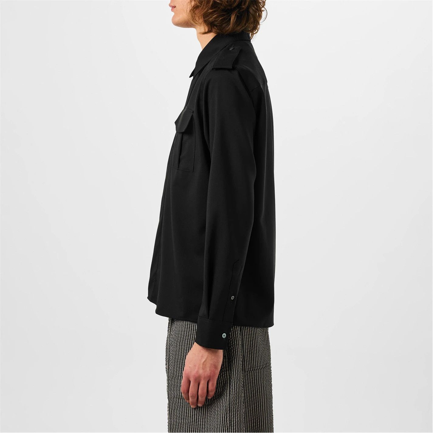AMI o1g2r1mq0326 Military Shirt in Black Size US S / EU 44-46 / 1 - 6 Thumbnail