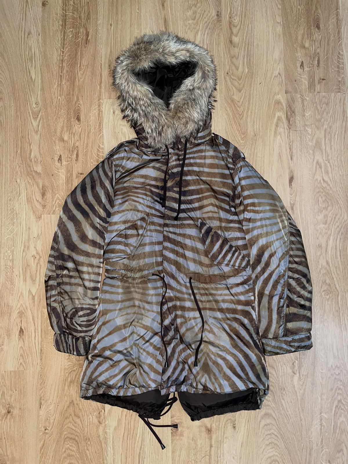 Jean Paul Gaultier Jean Paul Gaultier Ready to Wear FW08 down fur Runway coat Size M / US 6-8 / IT 42-44 - 3 Thumbnail