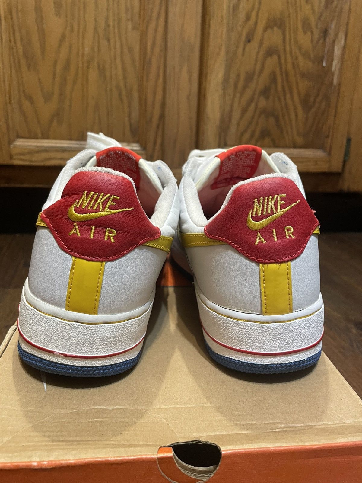 Nike × Vintage Nike Air Force 1 Remix Da Kickz 2004 Red Blue Yellow Size US 9 / EU 42 - 4 Thumbnail