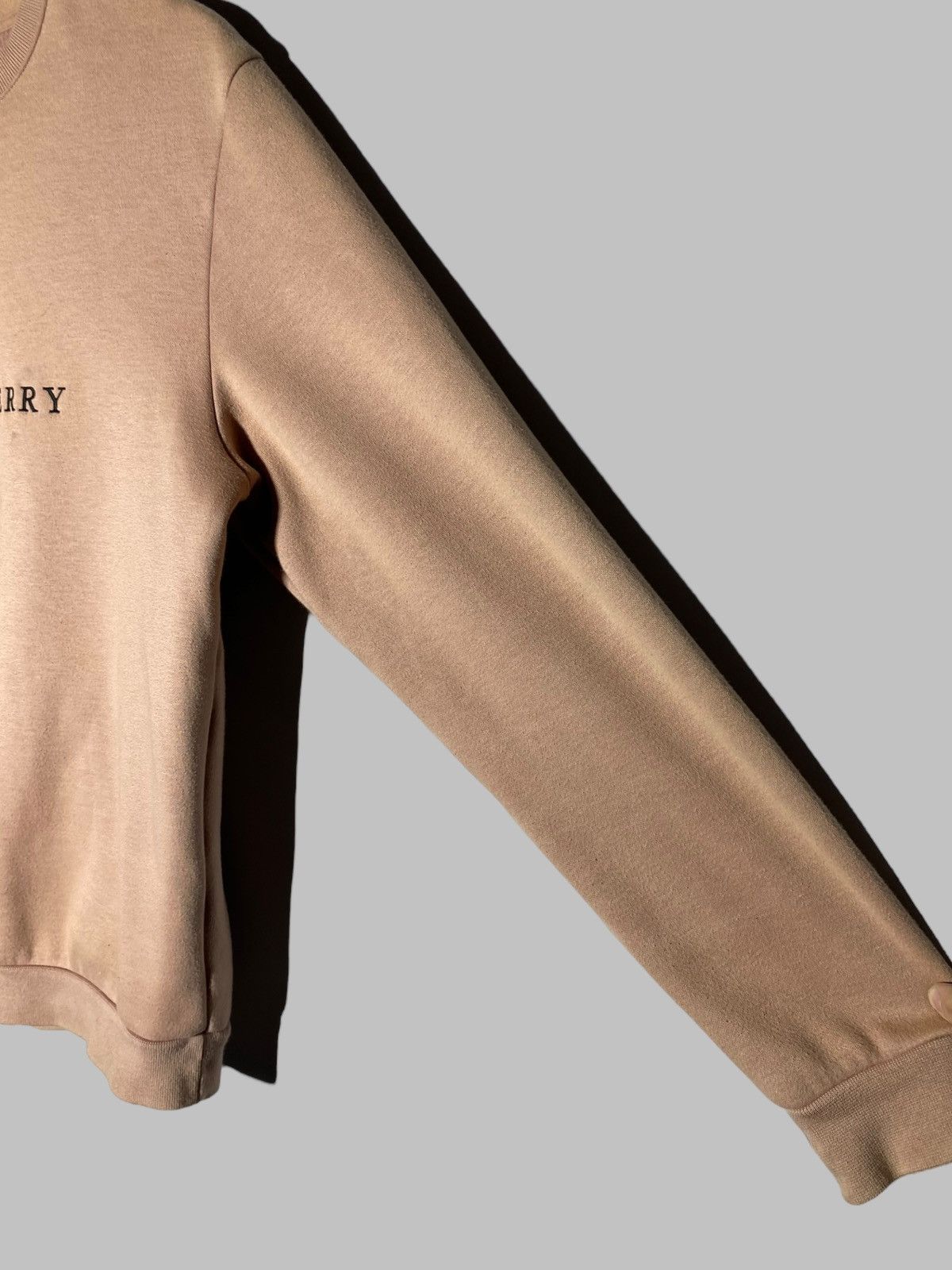 Fred Perry × Vintage 🔥 2000s FRED PERRY DISTRESSED ICONIC LOGO SWEATSHIRT 🔥 Size US S / EU 44-46 / 1 - 9 Thumbnail