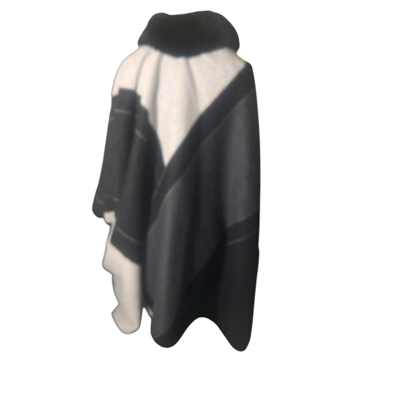 Other Coco + Carmen Fur Trim White Black & Gray Poncho Wrap Size ONE SIZE - 5 Thumbnail