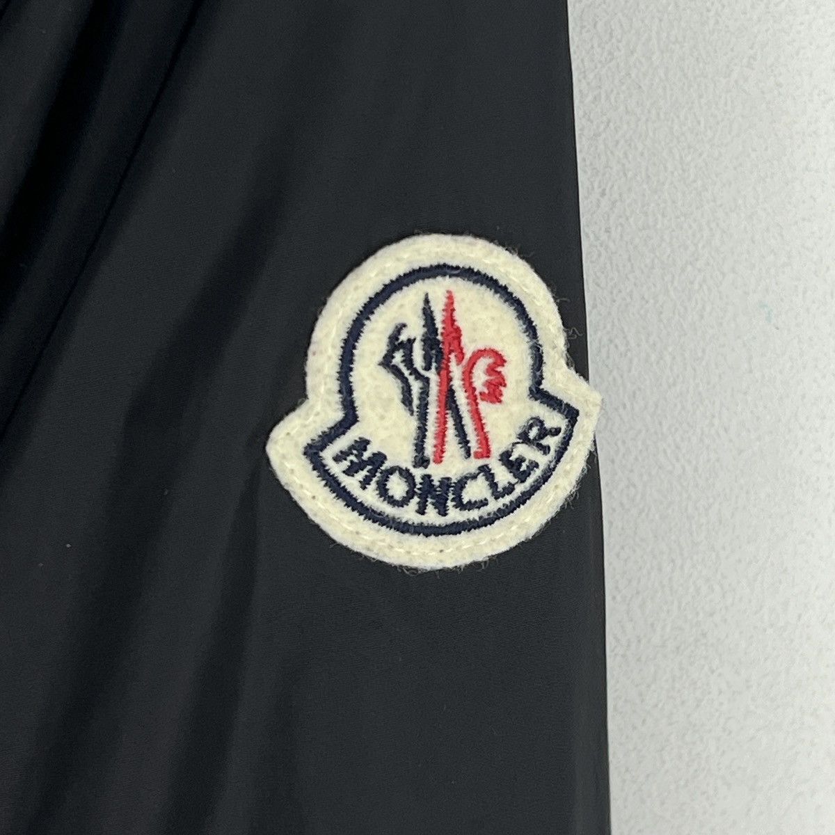 Moncler Moncler Jacket Nylon Windbreaker Black Classic Luxury Size US S / EU 44-46 / 1 - 5 Thumbnail