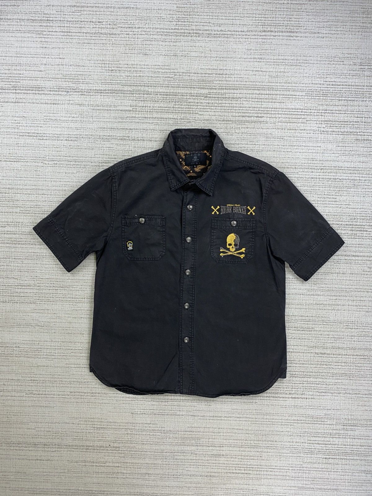 Hysteric Glamour × Vintage Vintage Rude Bones Embroidery Shortsleeve Button Ups Shirt Size US M / EU 48-50 / 2 - 2 Thumbnail