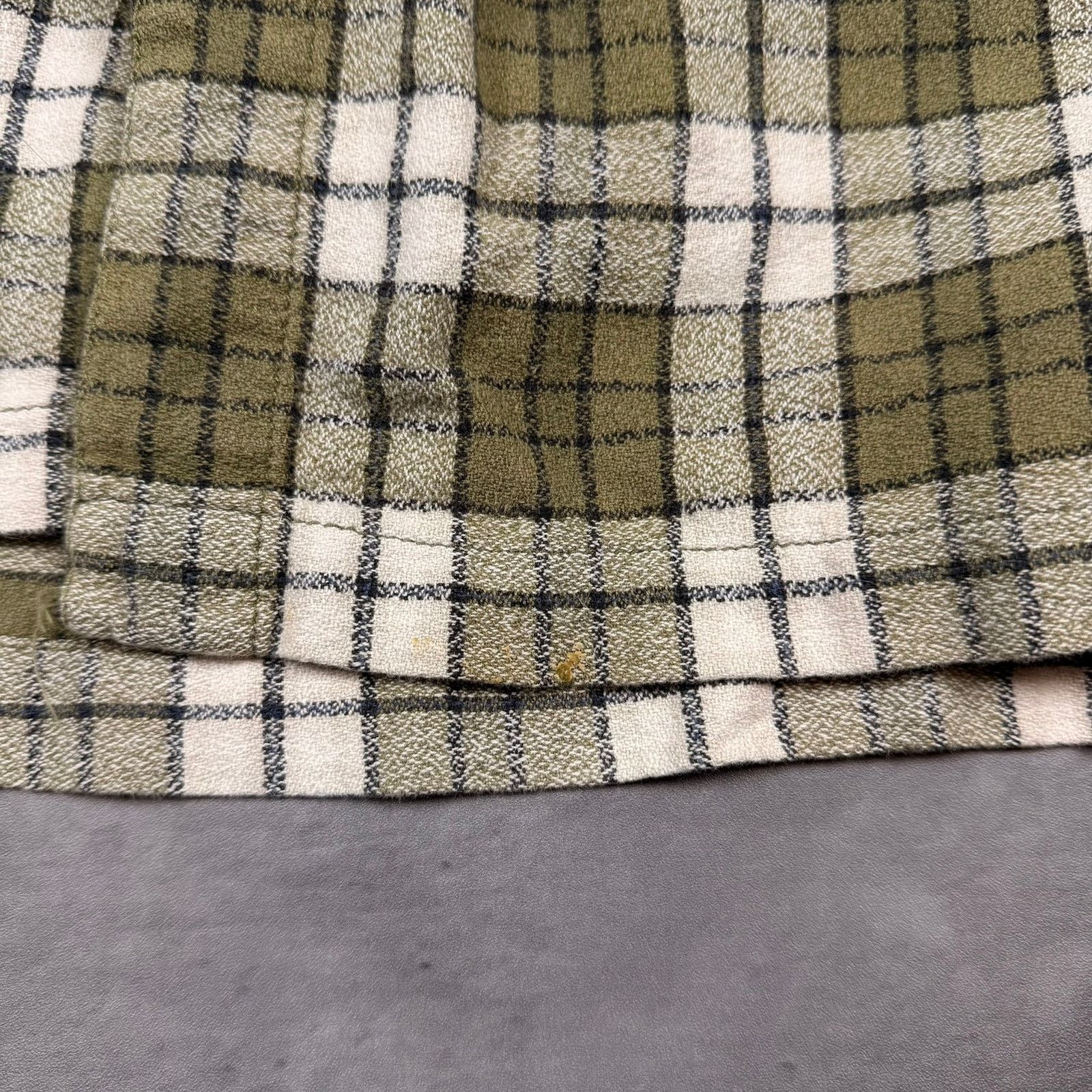 Levi's × Vintage Vintage Levi's Jeans Green Plaid Flannel Shirt Size US XL / EU 56 / 4 - 5 Thumbnail