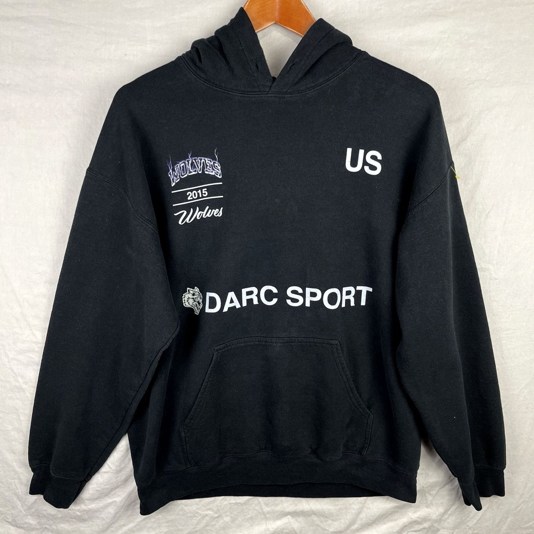 Darc Sport Darc Sport Hoodie Men Medium Fleece Sweatshirt Black Wolves 303 of 1000 Graphic Print Pullover Adult Regular Size US M / EU 48-50 / 2 - 2 Thumbnail