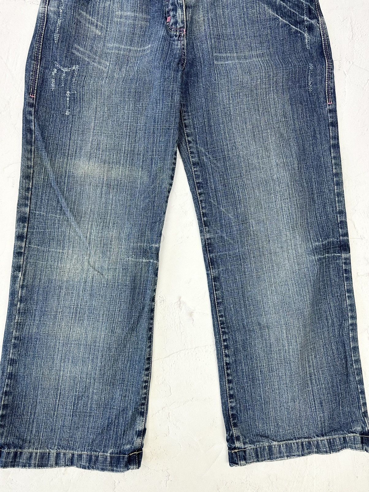 Japanese Brand × Vintage Vintage Wide Distressed Denim Unisex Pants Size US 33 - 2 Thumbnail