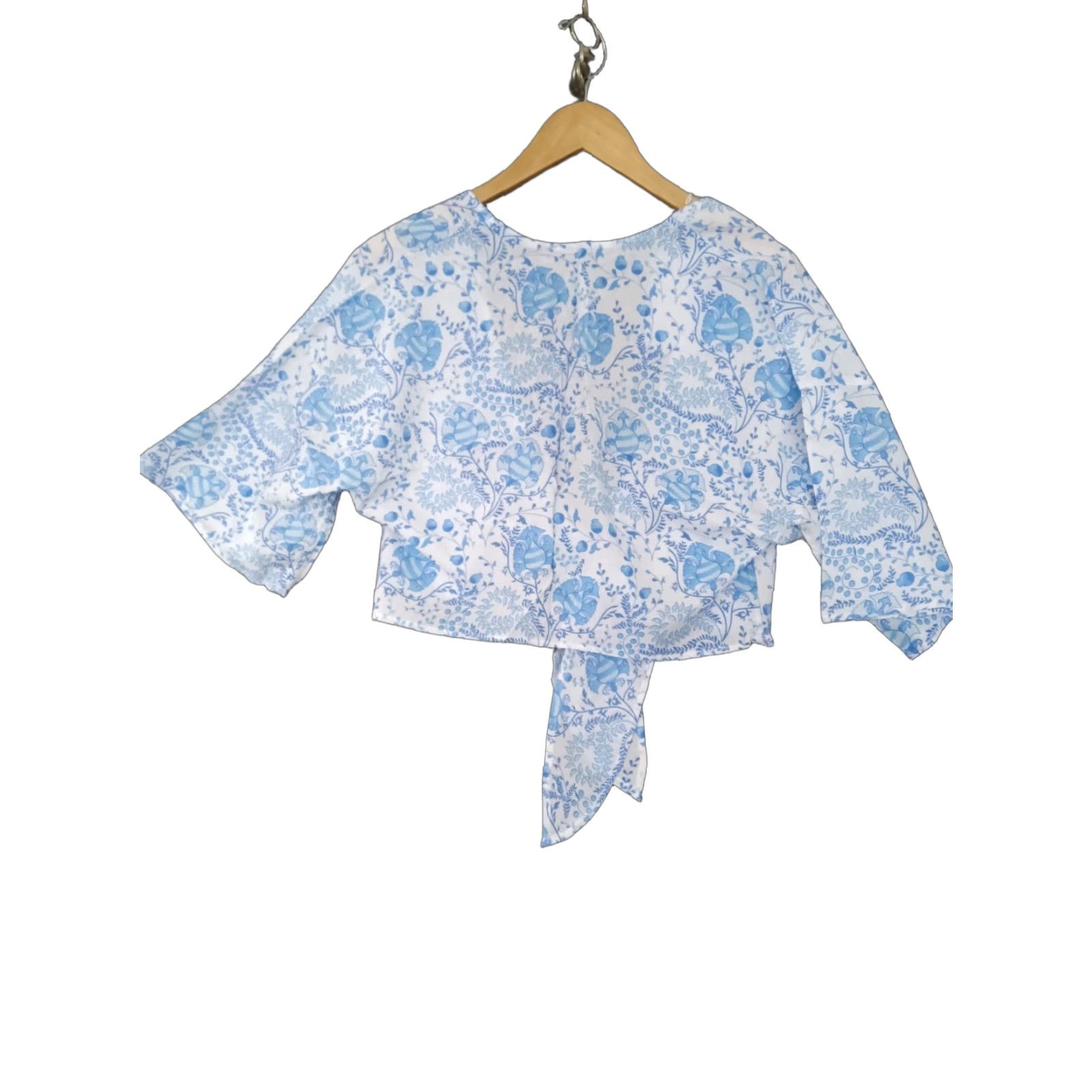 Rivieras Toluca Swim Riviera Cropped Linen Top - Tie Front Short Sleeve Women’s S Size S / US 4 / IT 40 - 1 Thumbnail