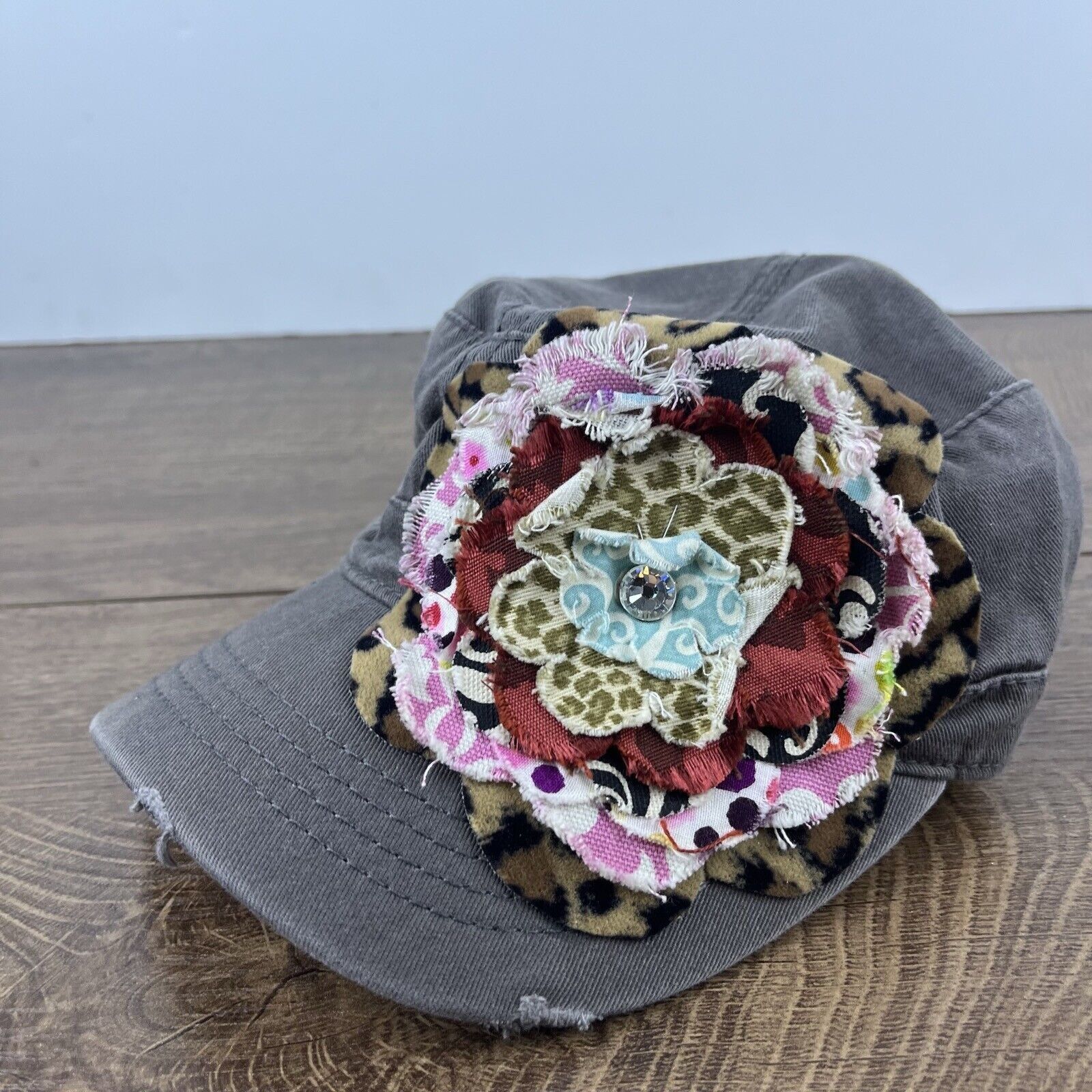 Other Womens Flower Hat Gray Hat Adjustable Hat Gray Adult Hat Size ONE SIZE - 2 Thumbnail