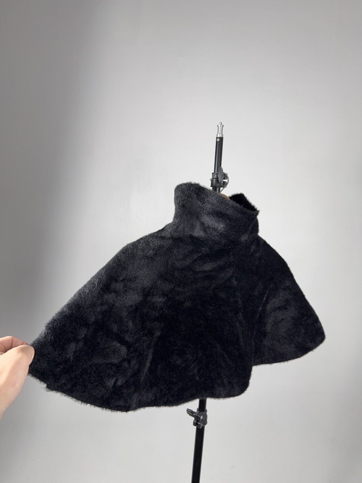 Hysteric Glamour Faux Fur Cape Poncho High Neck Dark Avant Garde Goth Wrap Size ONE SIZE - 4 Thumbnail