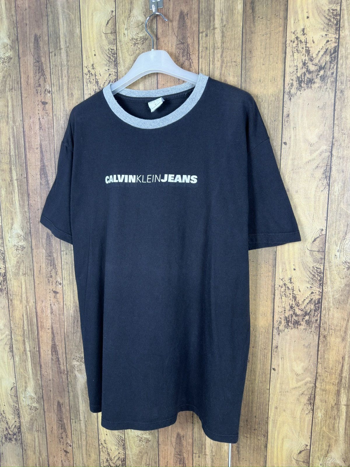 Calvin Klein Vintage Calvin Klein Jeans Spell Out Logo Tshirt A285 Size US M / EU 48-50 / 2 - 2 Thumbnail