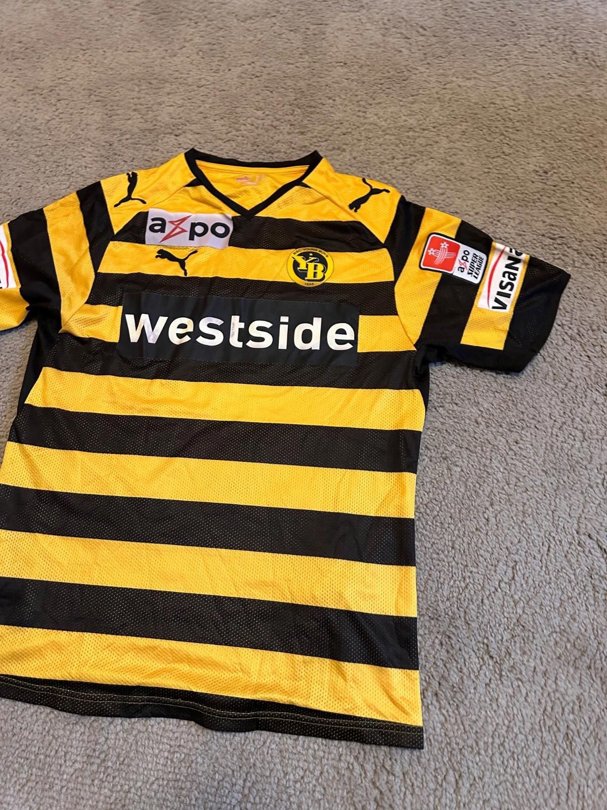 Puma #25 Pasche BSC Young Boys FC 2008-09 Home Jersey Puma Shirt Size US M / EU 48-50 / 2 - 4 Thumbnail
