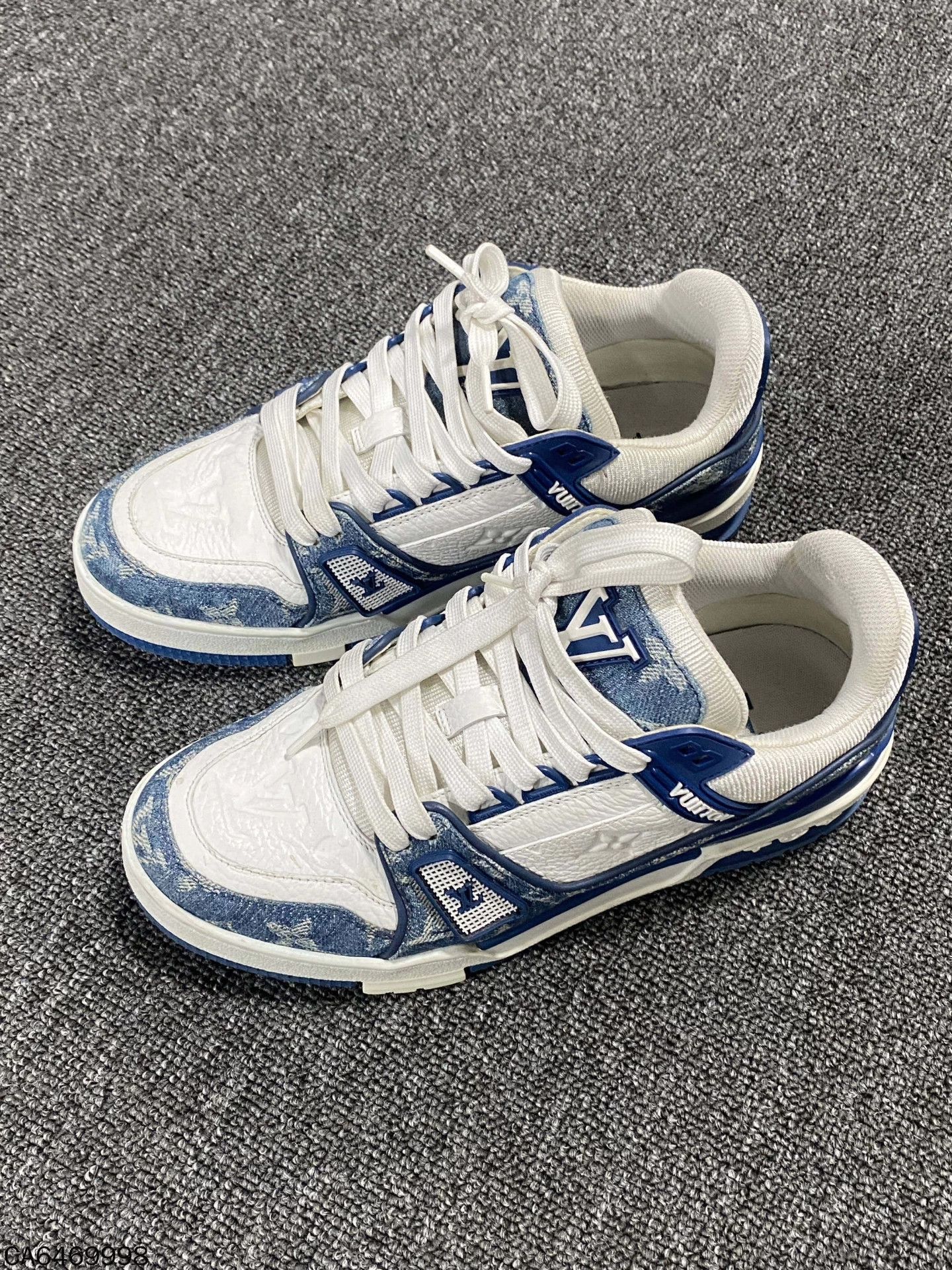 Louis Vuitton LV Women's Blue White Denim Trainer 95 New 37.5 Size US 7.5 / IT 37.5 - 1 Thumbnail