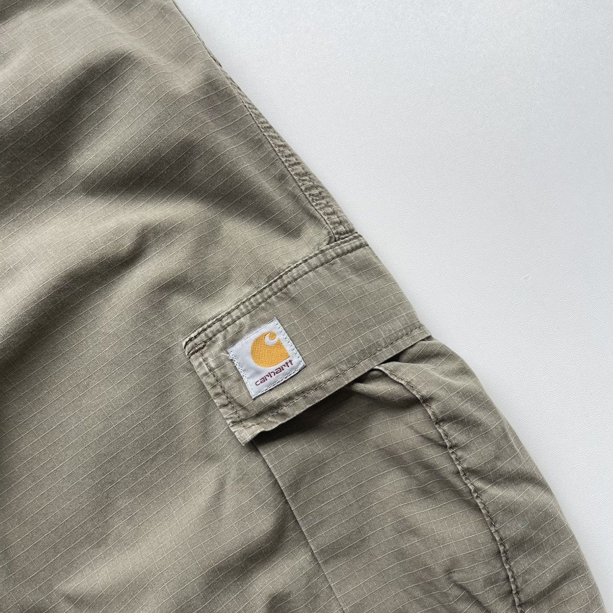 Carhartt Wip Carhartt WIP W’ Vintage Baggy Cargo Pants Olive Y2K Gorpcore Size US 31 - 6 Thumbnail