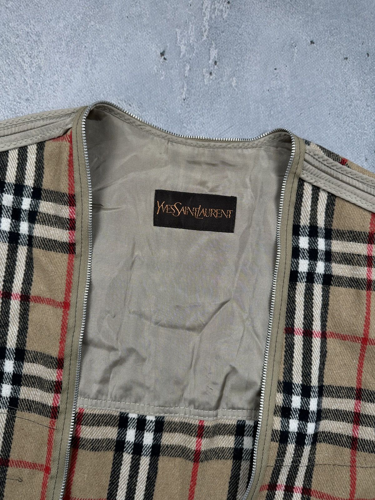 Yves Saint Laurent Yves Saint Laurent Trench Coat Beige Nova Check Lined 80s Size US L / EU 52-54 / 3 - 15 Thumbnail