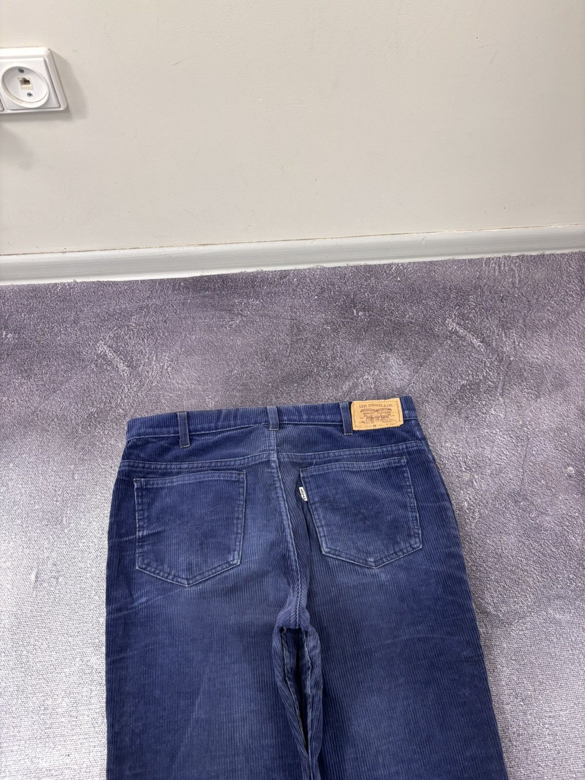 Levi's Vintage 1970s Levi’s 527 Navy Blue Corduroy Pants Size US 36 / EU 52 - 14 Thumbnail
