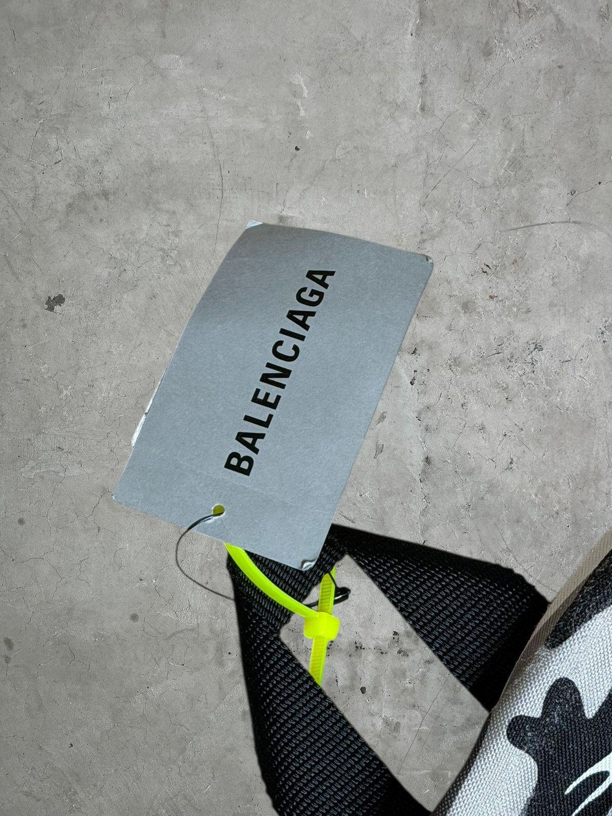 Balenciaga Balenciaga Snow Camo Backpack Size ONE SIZE - 7 Thumbnail
