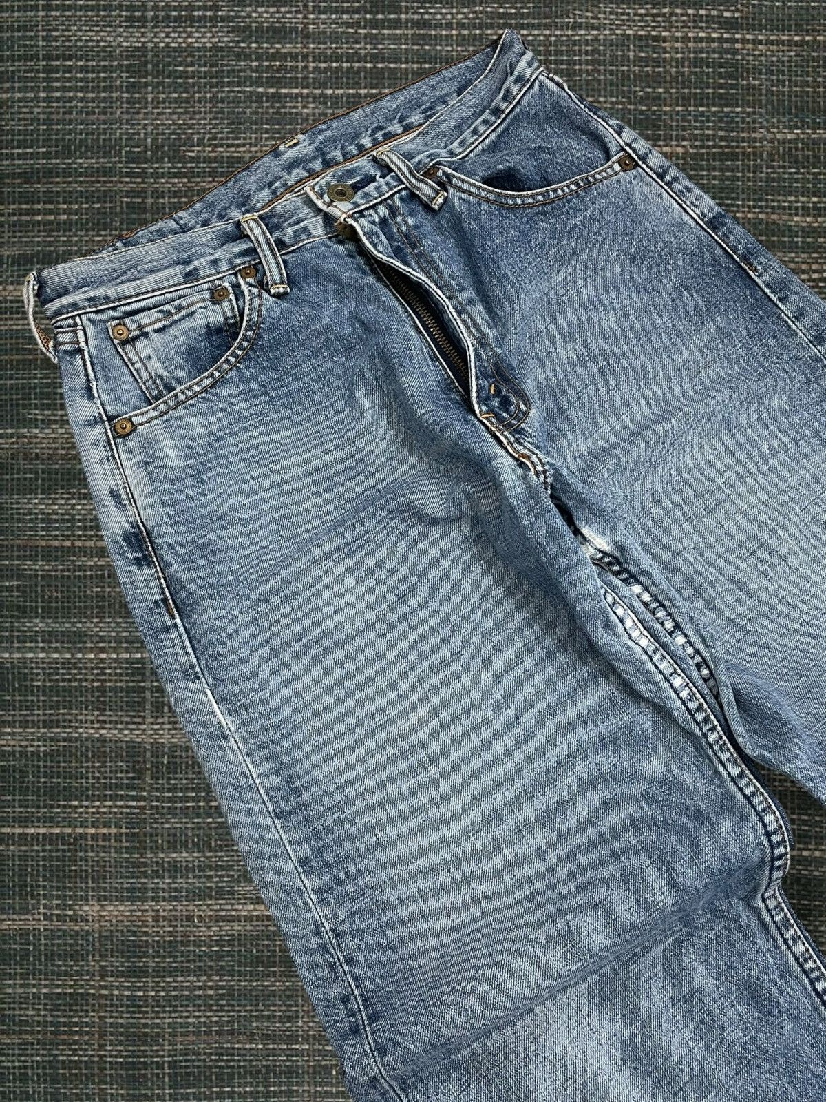 Levi's Vintage Clothing Vintage 1990s Original Designer Levis 504 Distressed Denim Size US 26 / EU 42 - 7 Thumbnail