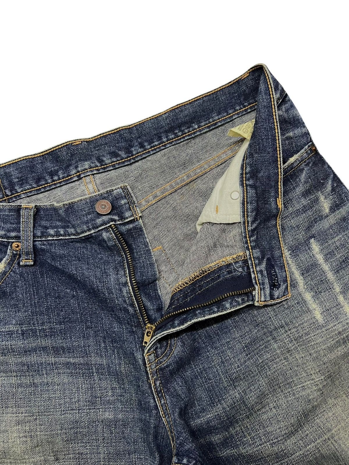 Levi's Loose Vintage Y2K Levi’s 533 Japan - Faded Wash, Distressed Size US 35 - 10 Thumbnail