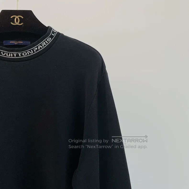 Louis Vuitton Louis Vuitton Black Long Sleeve Size US S / EU 44-46 / 1 - 4 Thumbnail