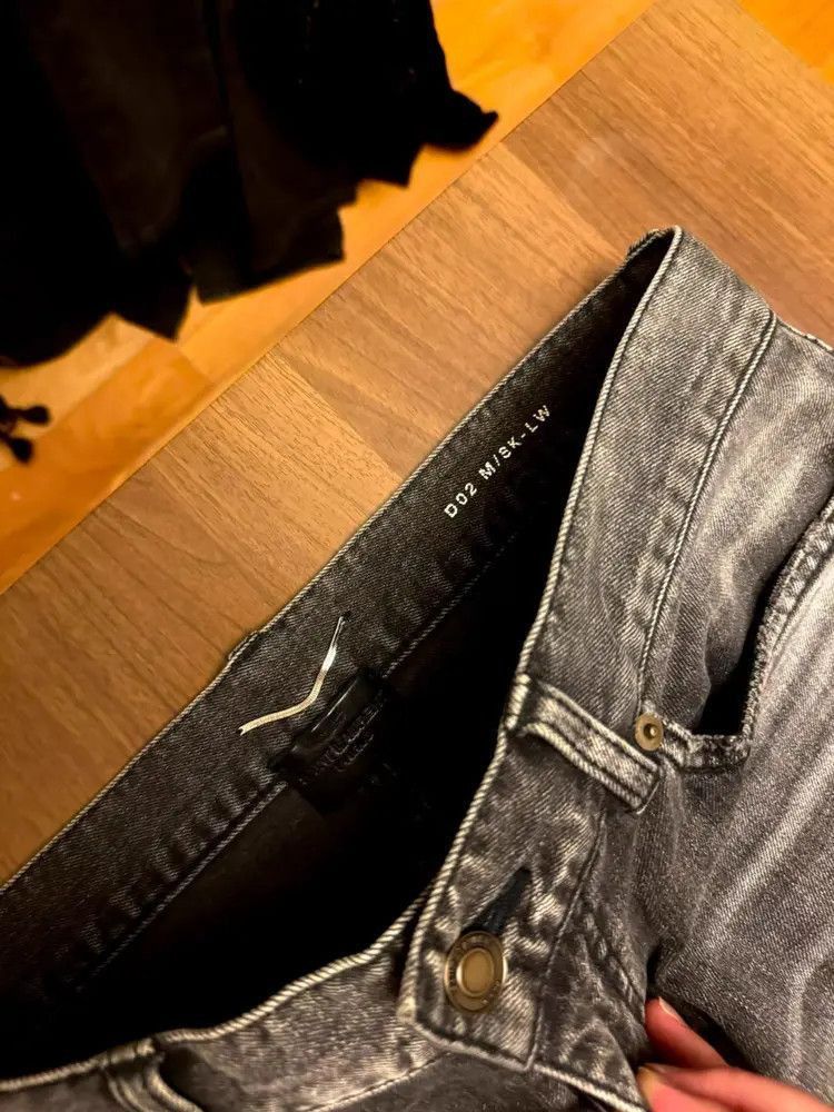 Saint Laurent Paris Saint Laurent Paris 19AW Distressed Ash Grey Denim-2507 Size US 32 / EU 48 - 4 Thumbnail