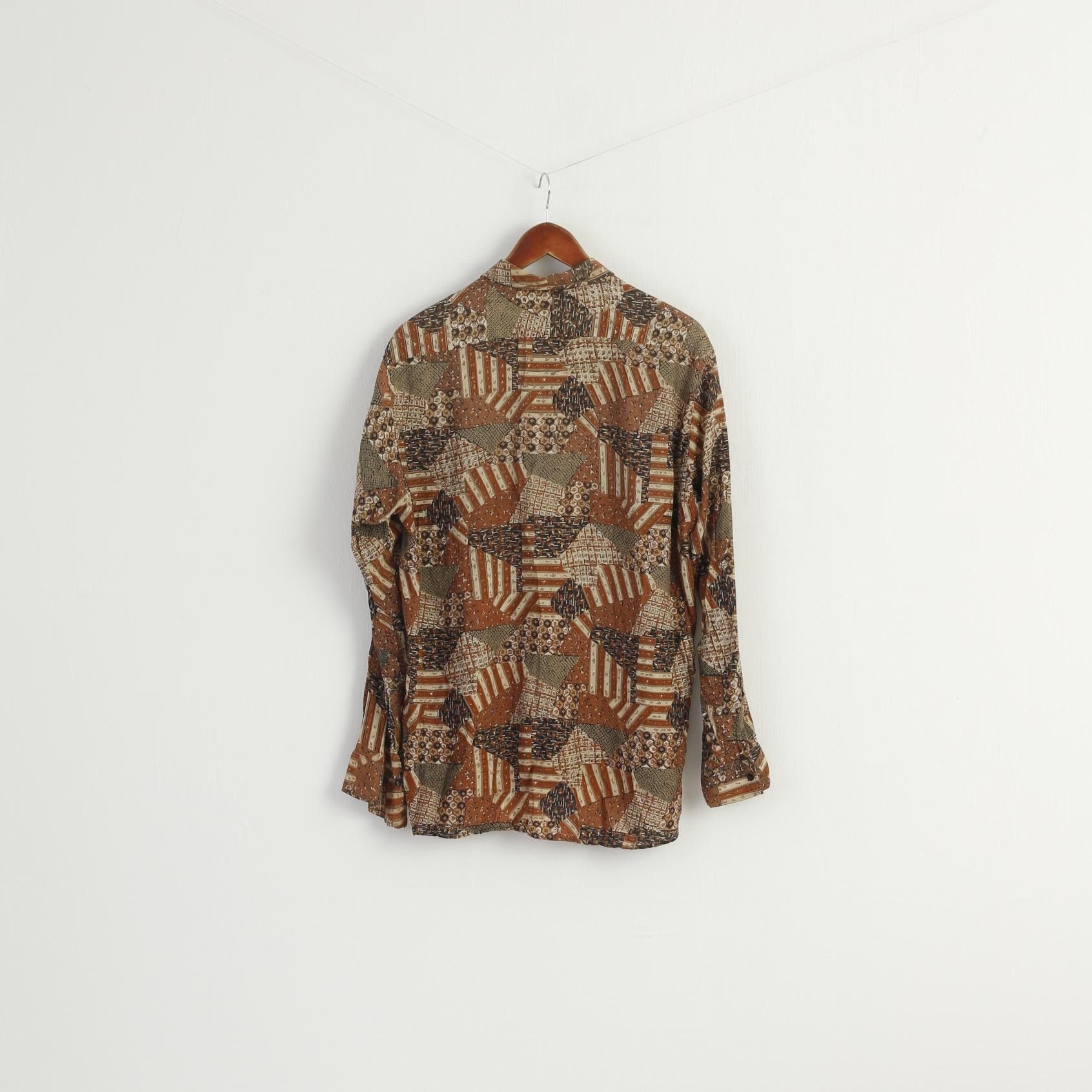 Vintage Avcan Club Men 1 M Casual Shirt Brown Viscose Vintage 7590 Size US M / EU 48-50 / 2 - 6 Thumbnail