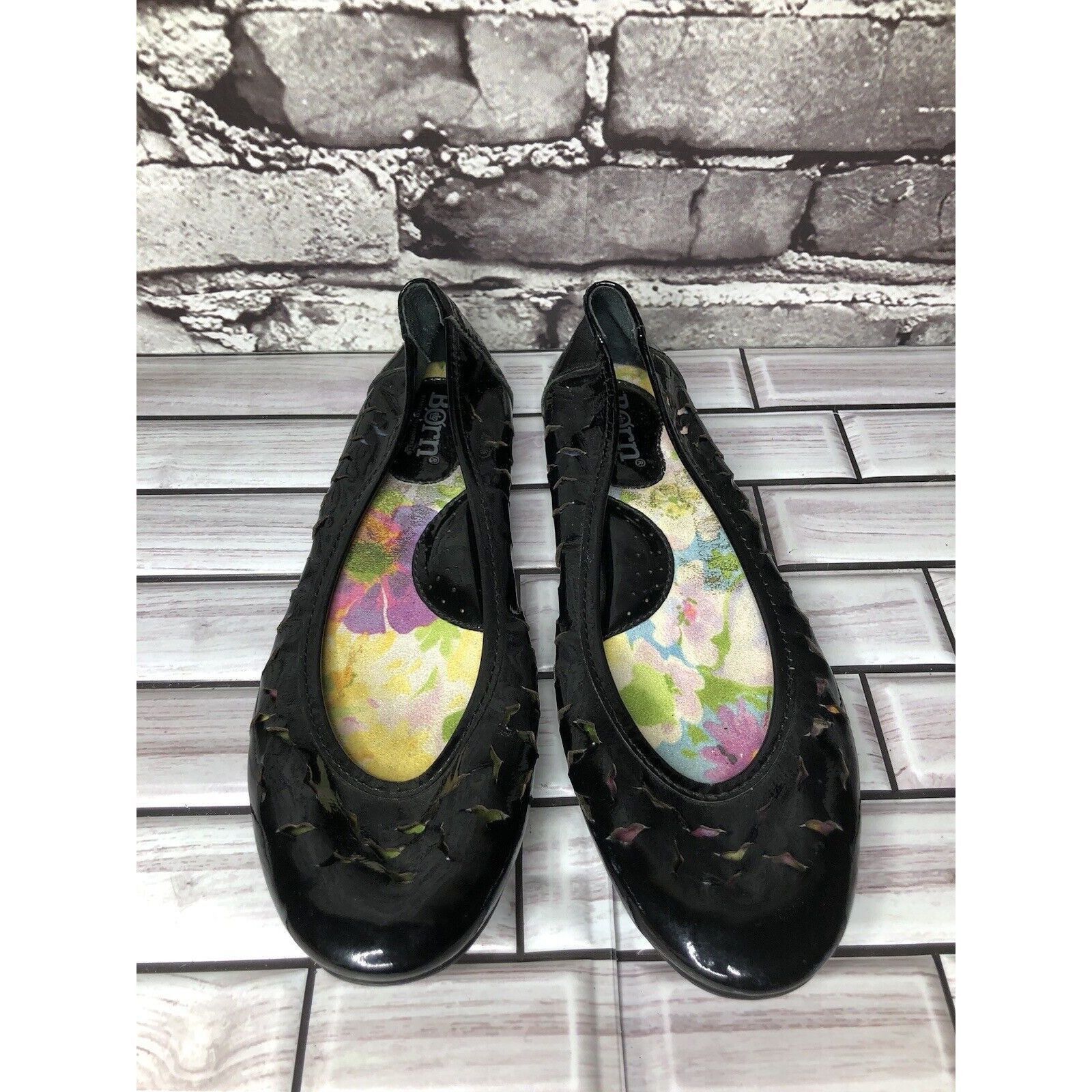 Born Born Black Patent Leather Perforated Ballet Flats Shoes Wome Size US 6 / IT 36 - 11 Thumbnail