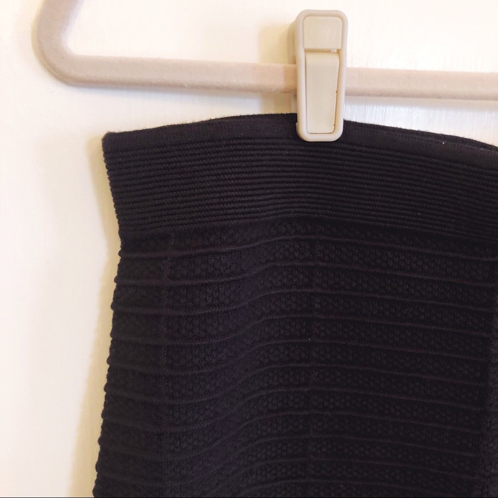 Loft LOFT Black Ribbed Stretch Pencil Skirt Size 29" - 3 Thumbnail