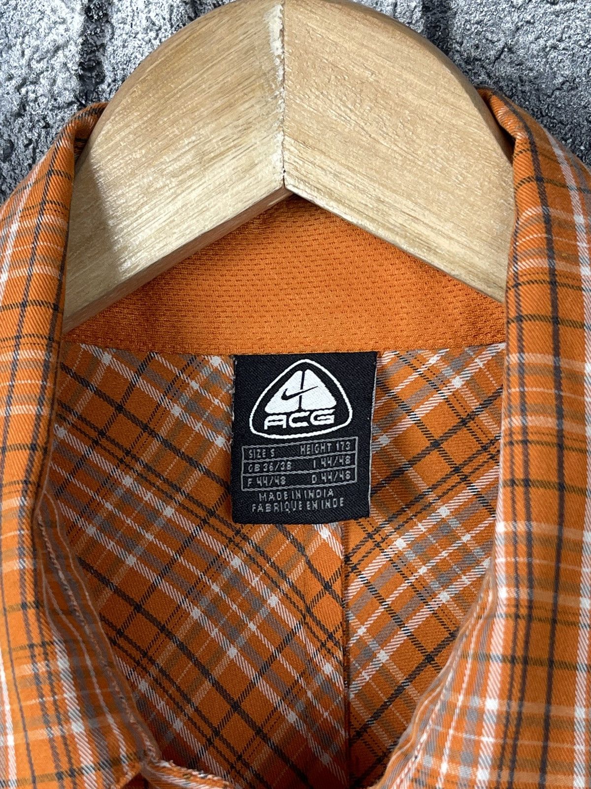 Nike ACG Vintage Nike ACG Y2K Orange Check Short Sleeve Shirt Size S Size US S / EU 44-46 / 1 - 8 Thumbnail