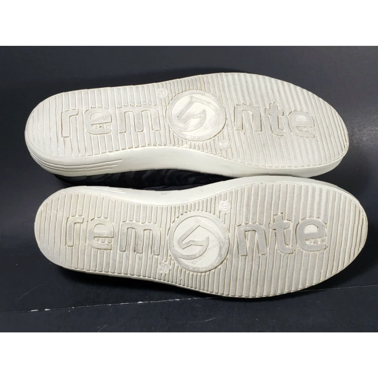 Vintage Remonte Celia Black and White Leather Casual Slip On Loafers Womens 39 40 Slip On Casual Loafers Womens Lime? Size US 9 / IT 39 - 7 Thumbnail