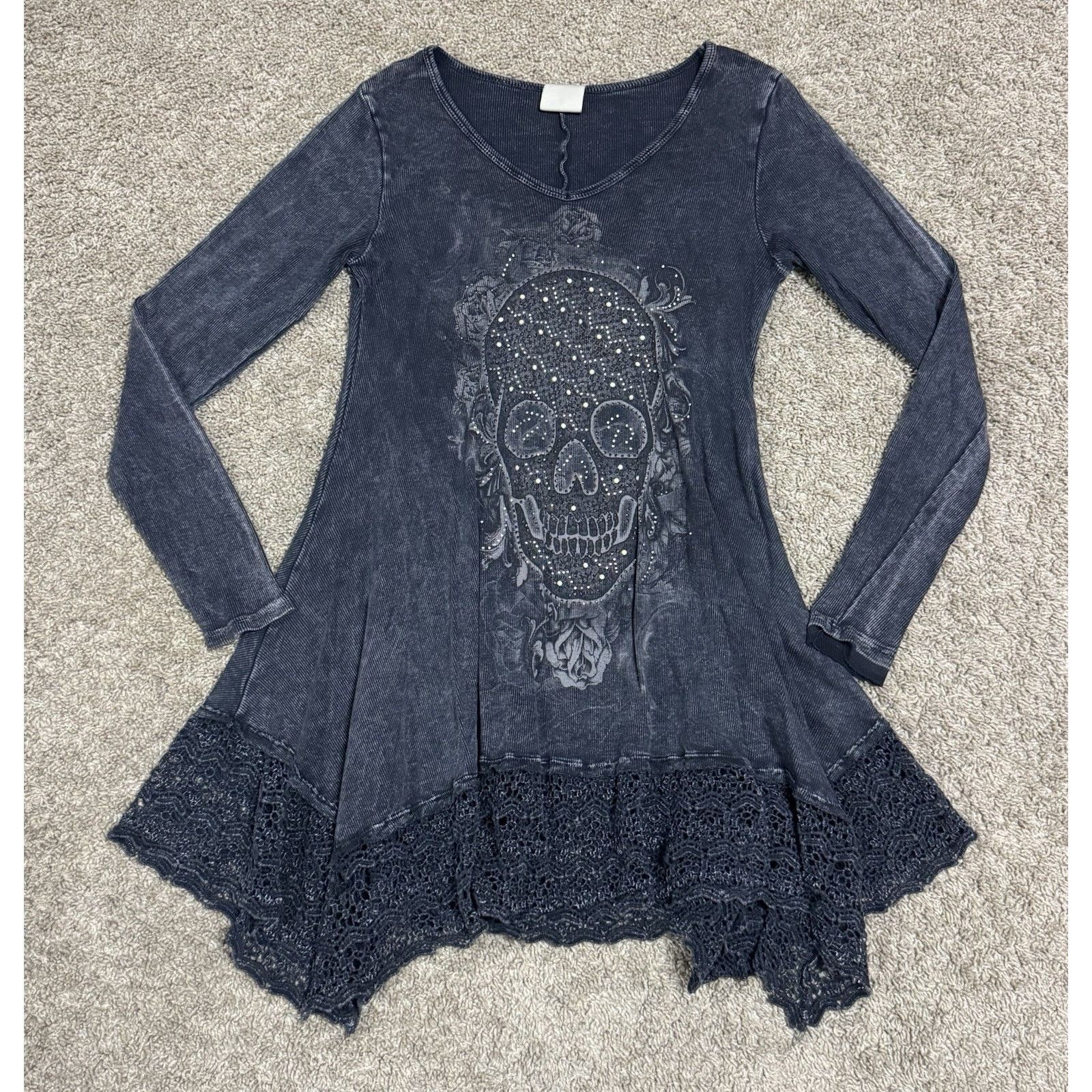 Other Y2K Vocal Skull Tunic Rhinestone Embellished Gothic Top Size M / US 6-8 / IT 42-44 - 2 Thumbnail