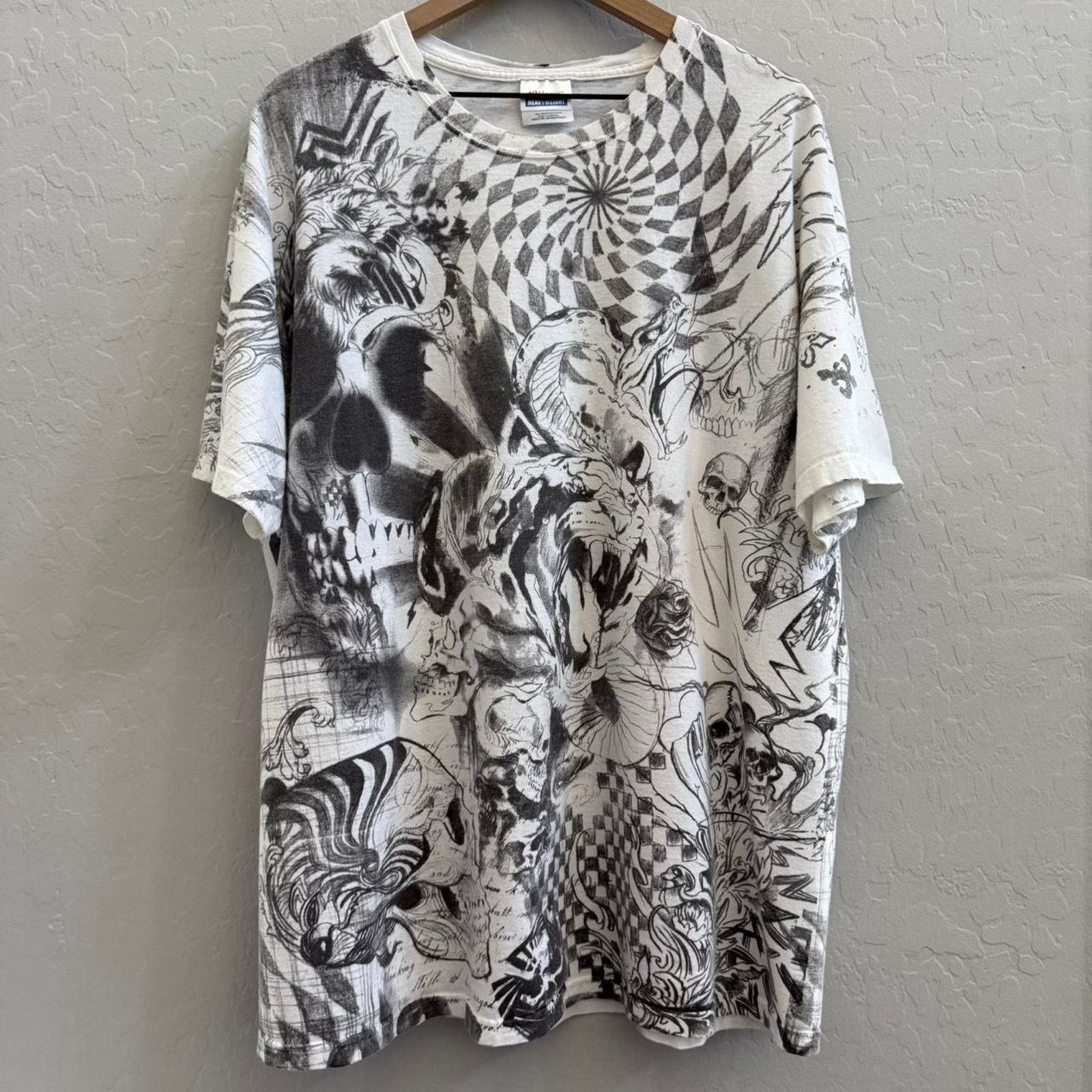 Hanes Vintage y2k Sketched Drawn AOP T-Shirt Hand Drawn Size US XXL / EU 58 / 5 - 1 Thumbnail