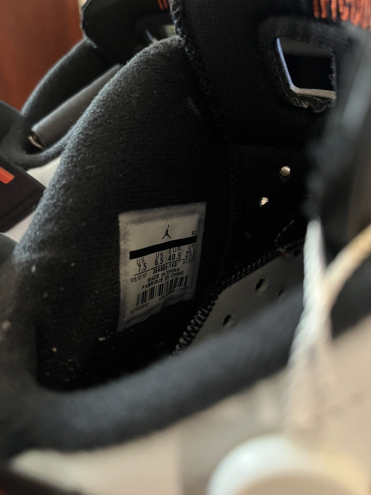 Jordan Brand Air Jordan 6 Retro Gatorade Size US 7.5 / EU 40-41 - 4 Thumbnail