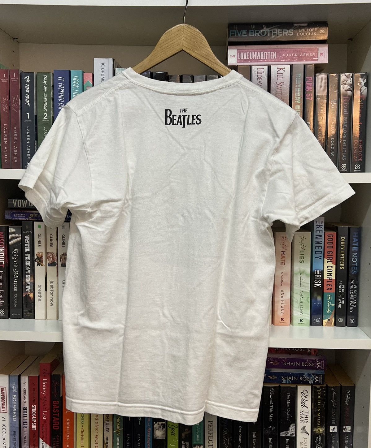 Band Tees 2020 The Beatles Official Merchandise Tee Size US M / EU 48-50 / 2 - 2 Thumbnail