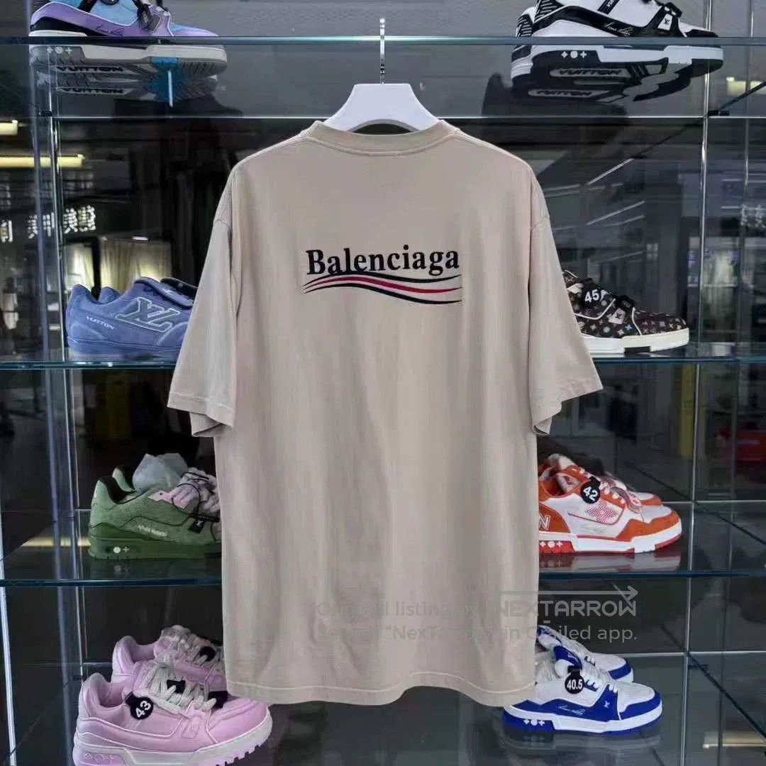 Balenciaga Balenciaga Oatmeal Coke Wave Short Sleeve. Size US S / EU 44-46 / 1 - 2 Thumbnail