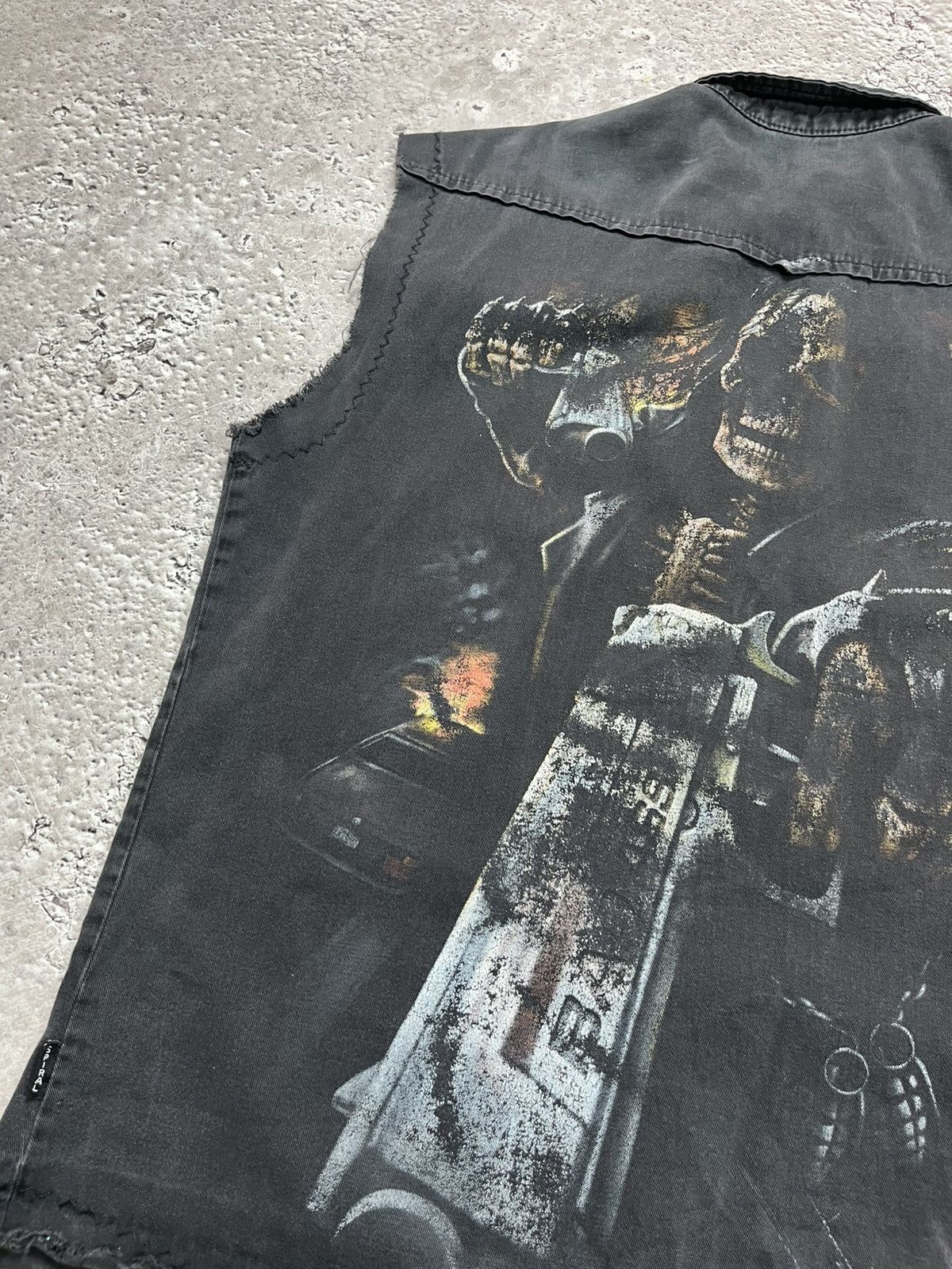 Other Spiral Direct Sleeveless Denim Shirt L Skull Gun Print Black Size US L / EU 52-54 / 3 - 12 Thumbnail