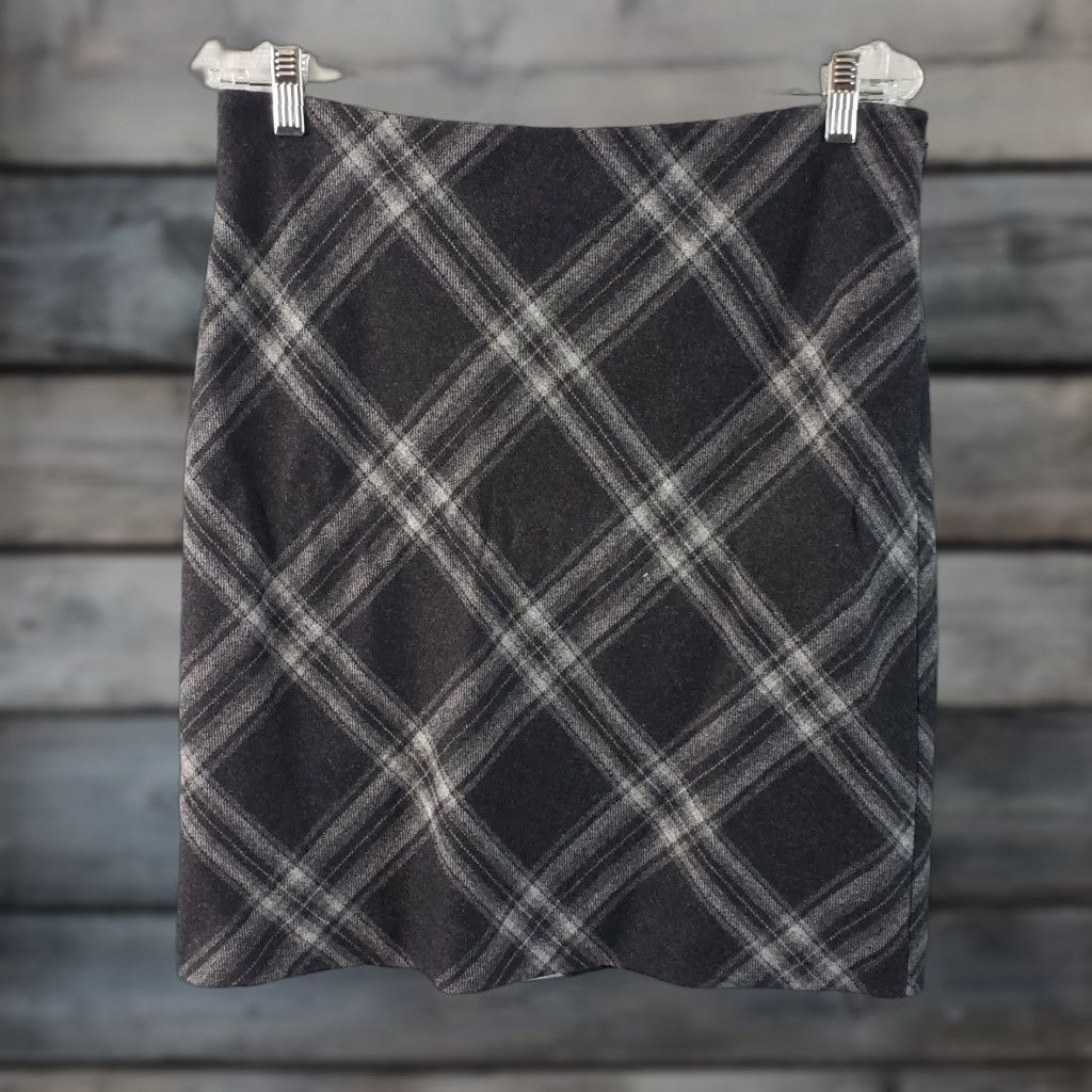 Eddie Bauer Eddie Bauer Skirt Womens Sz 10 Gray Plaid Wool Blend Lined Side Zip Size 32" / US 10 / IT 46 - 1 Thumbnail