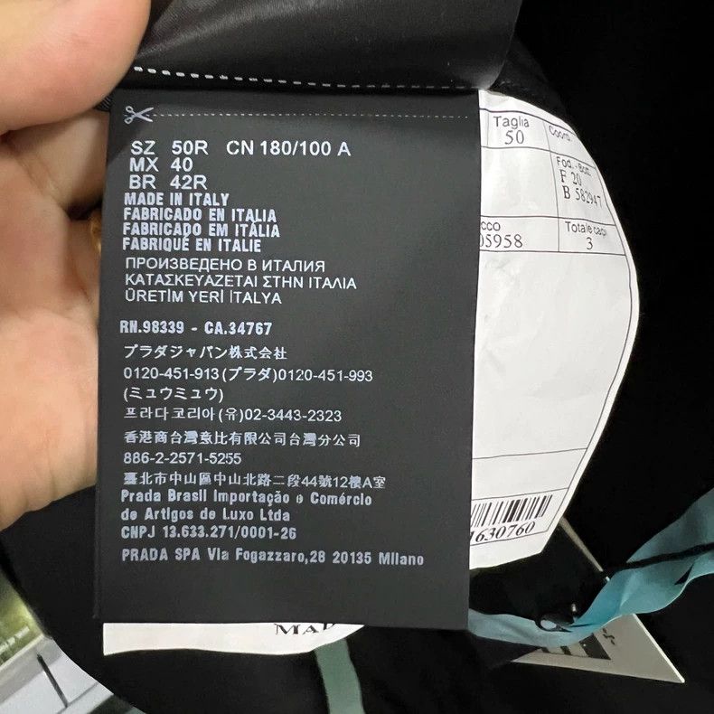 Prada Prada Triangle logo on the back black suit 2501-Nextarrow Size 50R - 4 Thumbnail