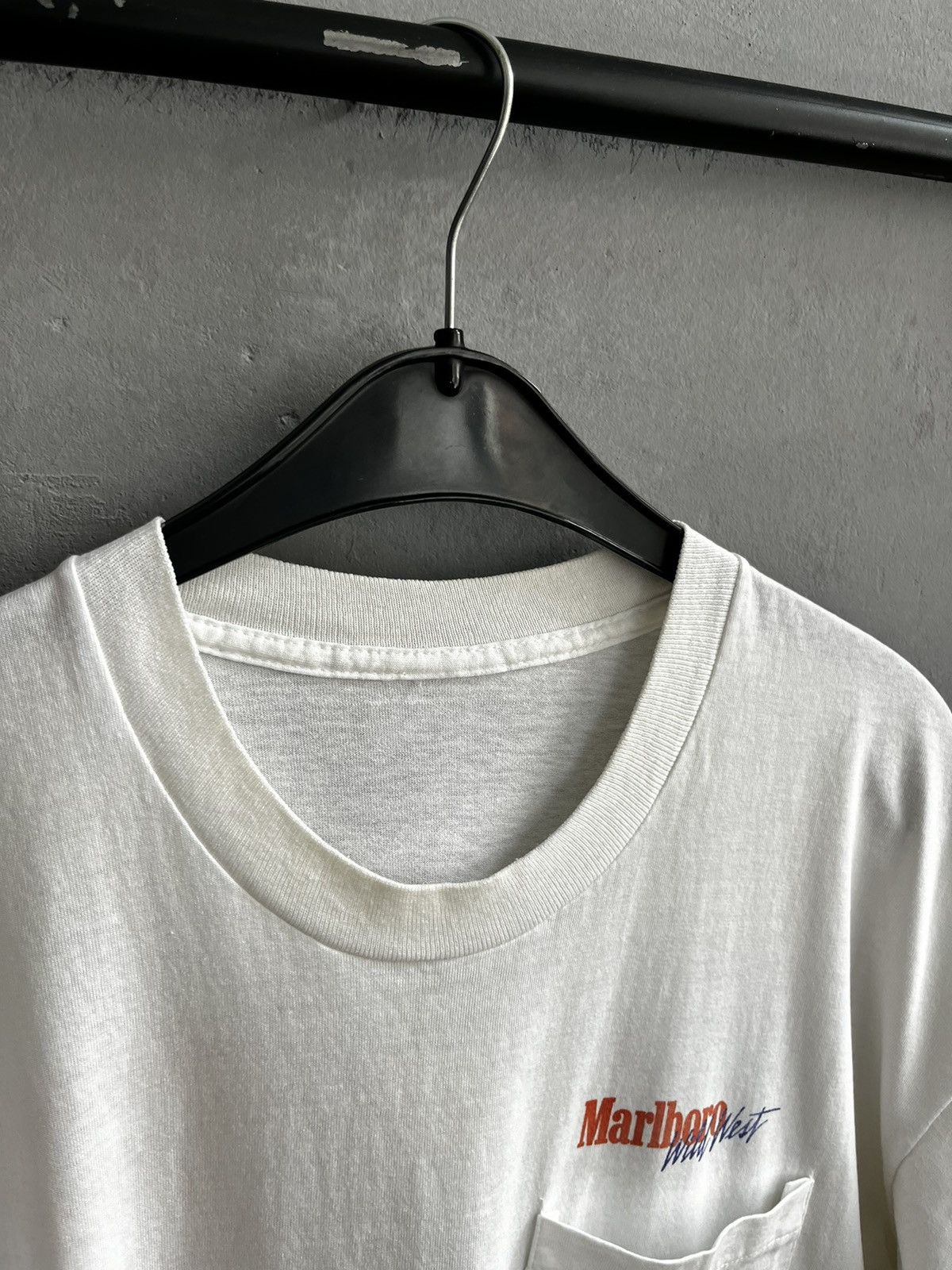 Marlboro × Marlboro Classics × Vintage Vintage 90's Marlboro Wild West Single Steach Tee T shirt Size US XL / EU 56 / 4 - 7 Thumbnail