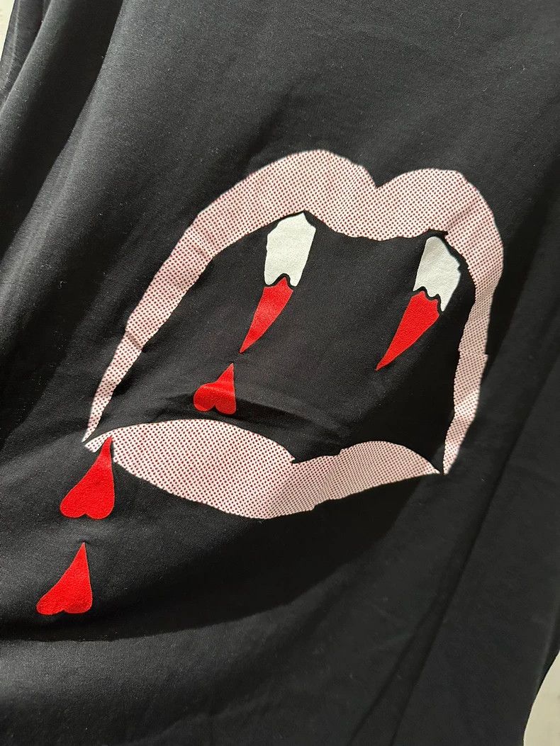Saint Laurent Paris Saint laurent paris Blood Teeth Short Sleeve 2506-Nextarrow Size US XS / EU 42 / 0 - 5 Thumbnail