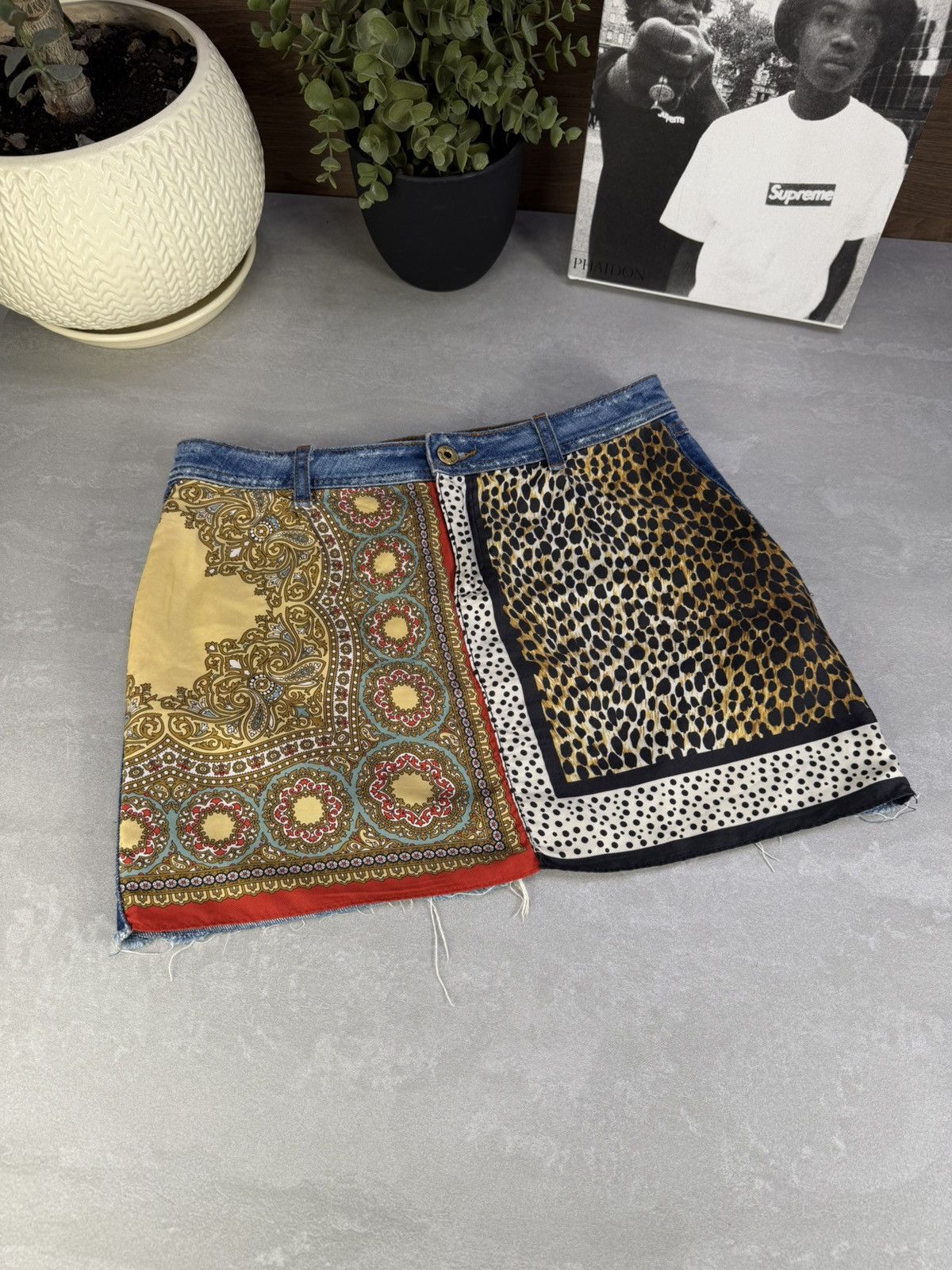 Dolce & Gabbana Dolce & Gabbana Patchwork Skirt Silk Denim Leopard Print Size 26" / US 2 / IT 38 - 3 Thumbnail